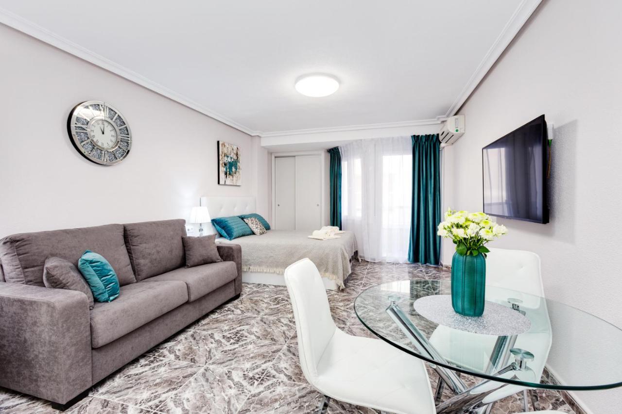 Estudio Lucia Apartment Torrevieja Exterior photo